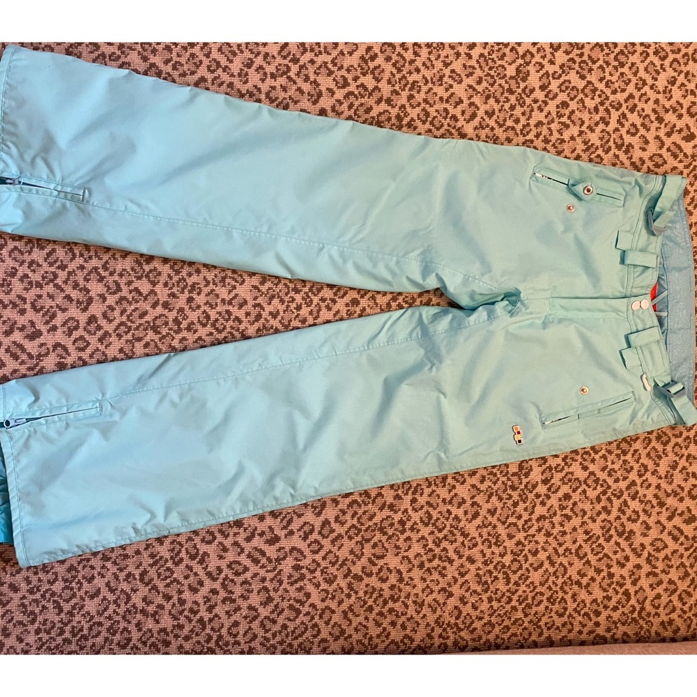 Women’s snowboard/ski pants, size S, aqua blue, like new, fully lined, pockets